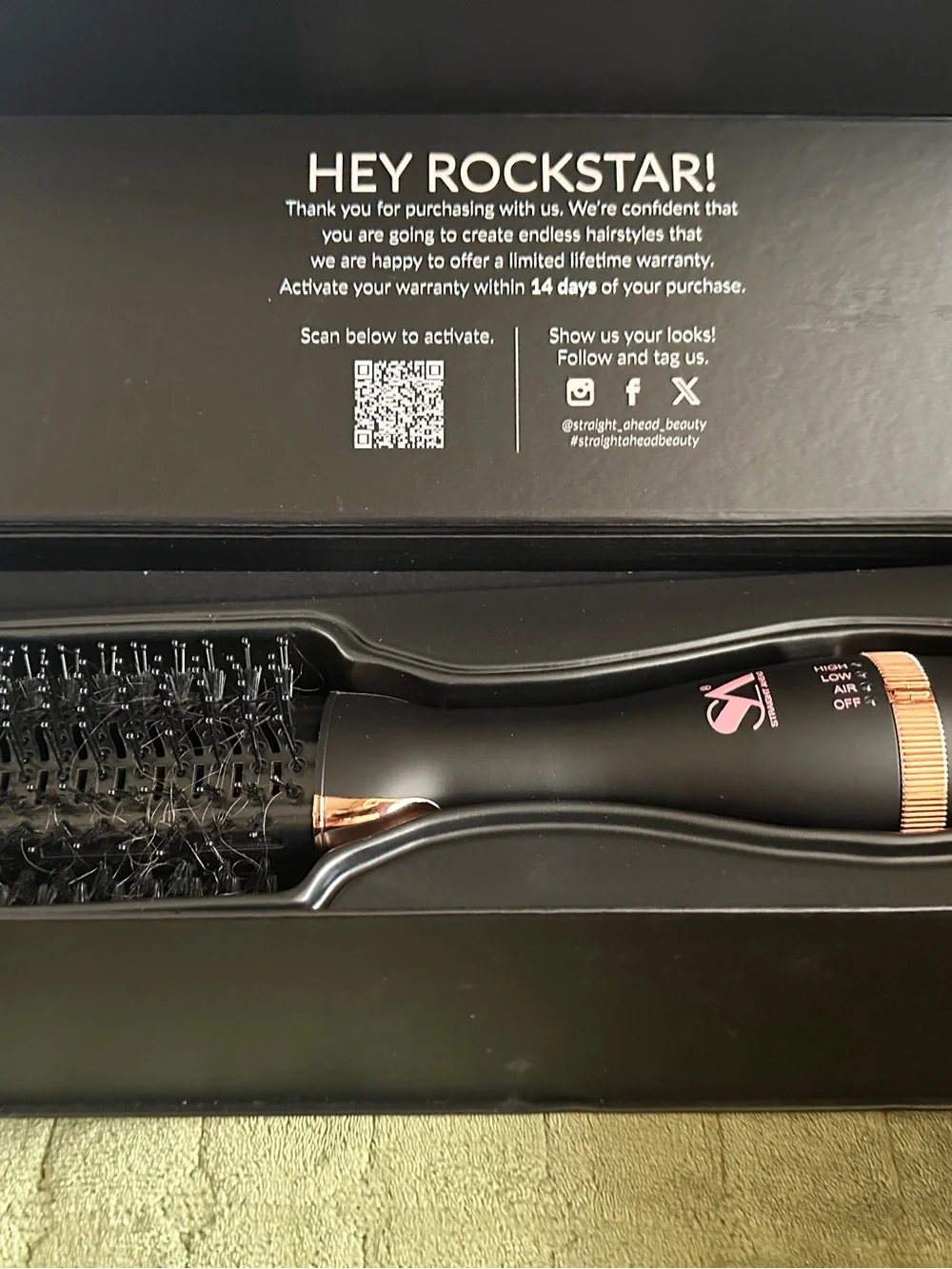 2-in-1 Infrared Air Styler Brush - Black